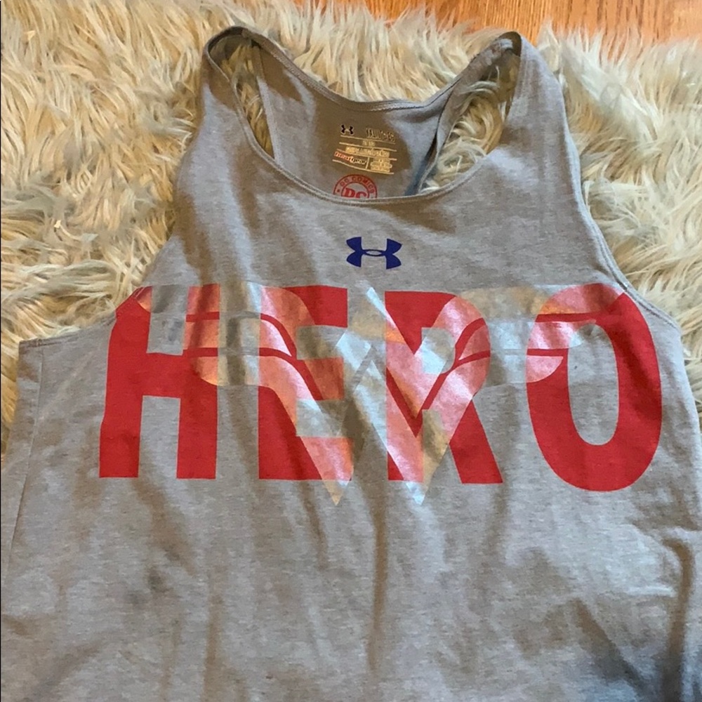Wonder Woman Under Armour tank top.
